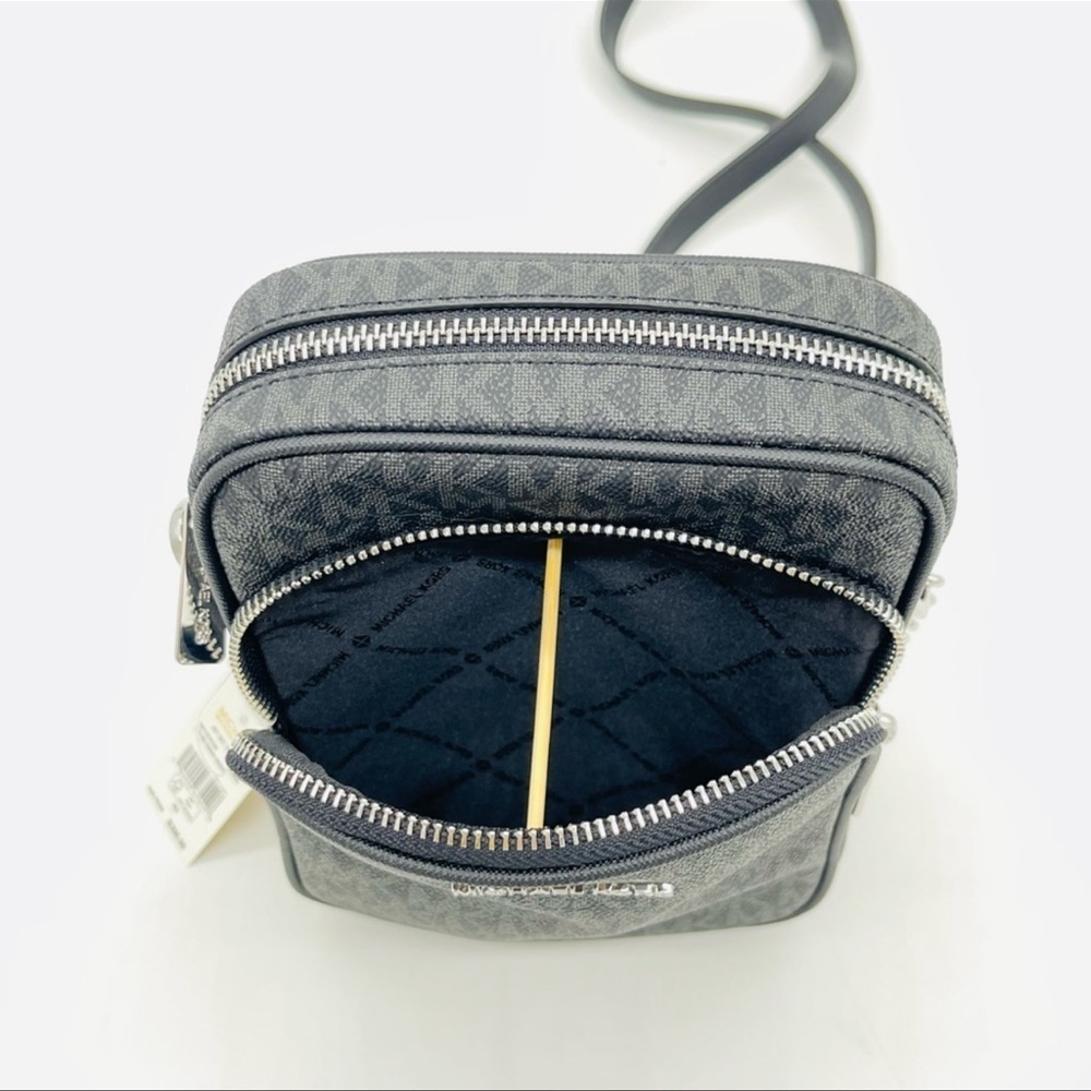 Michael Kors Medium NS Chain Xbody Bag Black - Picture 8 of 10